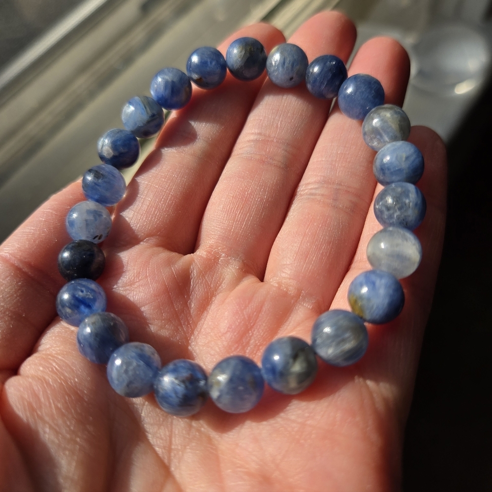 Kyanite Stretch Bracelet